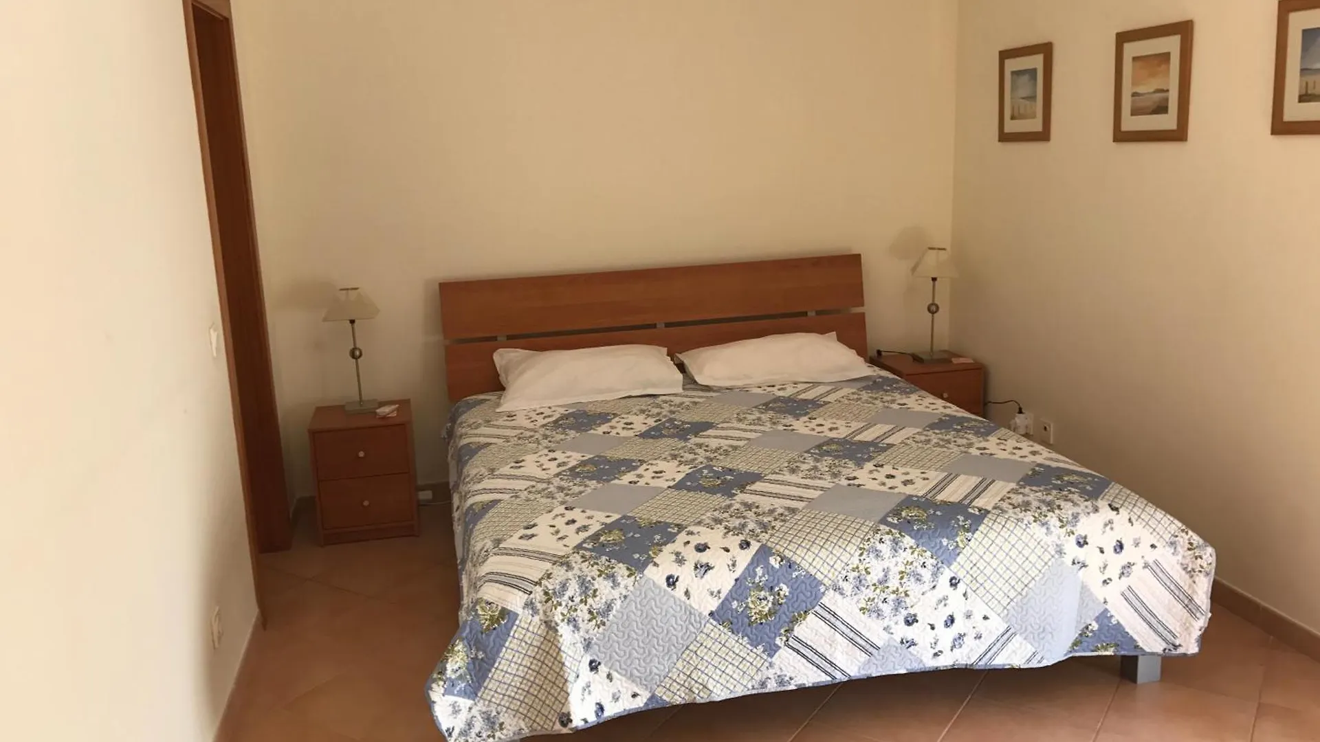 Quinta Gomeira By Amandio Batista Cabanas De Tavira