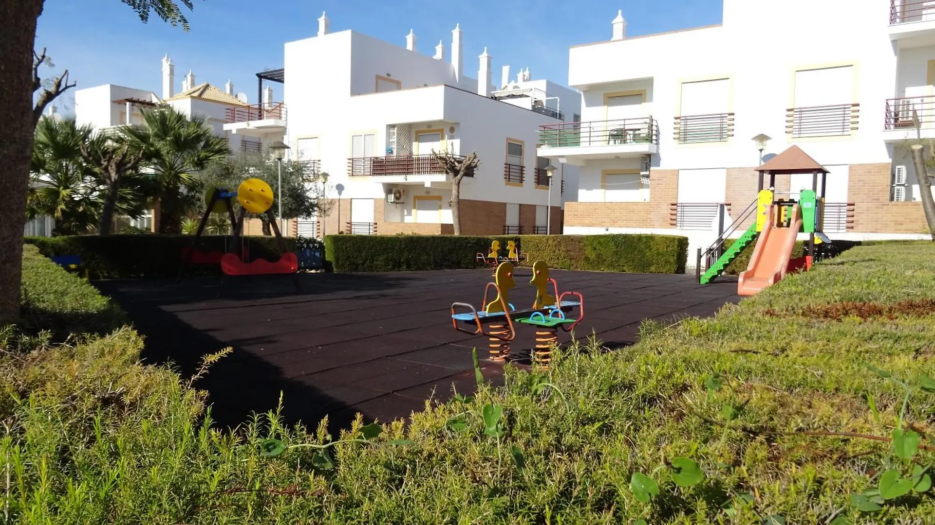 Apartment Quinta Gomeira By Amandio Batista